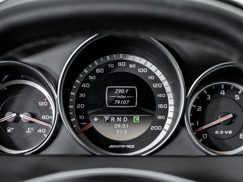 Used 2012 Mercedes-Benz C 63 AMG Sedan image 25