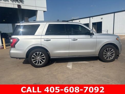 Used 2018 Ford Expedition Limited w/ Equipment Group 301A RWD image 6