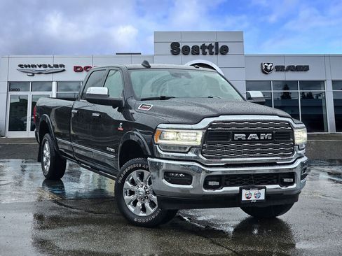Used 2022 RAM 3500 Limited image 1