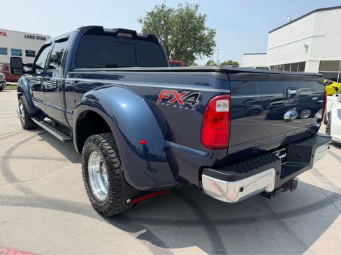 Used 2013 Ford F450 Lariat w/ Lariat Ultimate Pkg AWD/4WD image 2