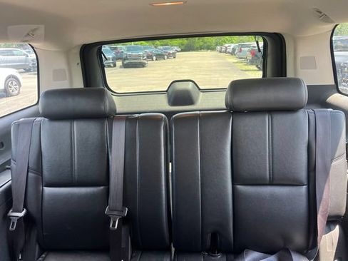 Used 2013 Chevrolet Suburban LT AWD/4WD image 15