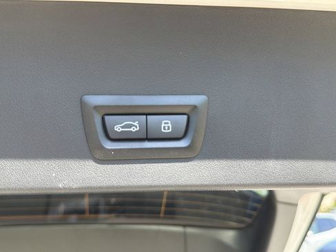 New 2025 BMW X3 xDrive30i w/ Premium Package AWD/4WD image 12