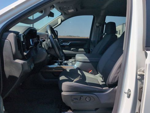 Used 2024 Chevrolet Silverado 1500 RST w/ Convenience Package II AWD/4WD image 5