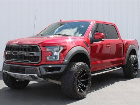Used 2019 Ford F150 Raptor w/ Equipment Group 802A Luxury AWD/4WD image 3