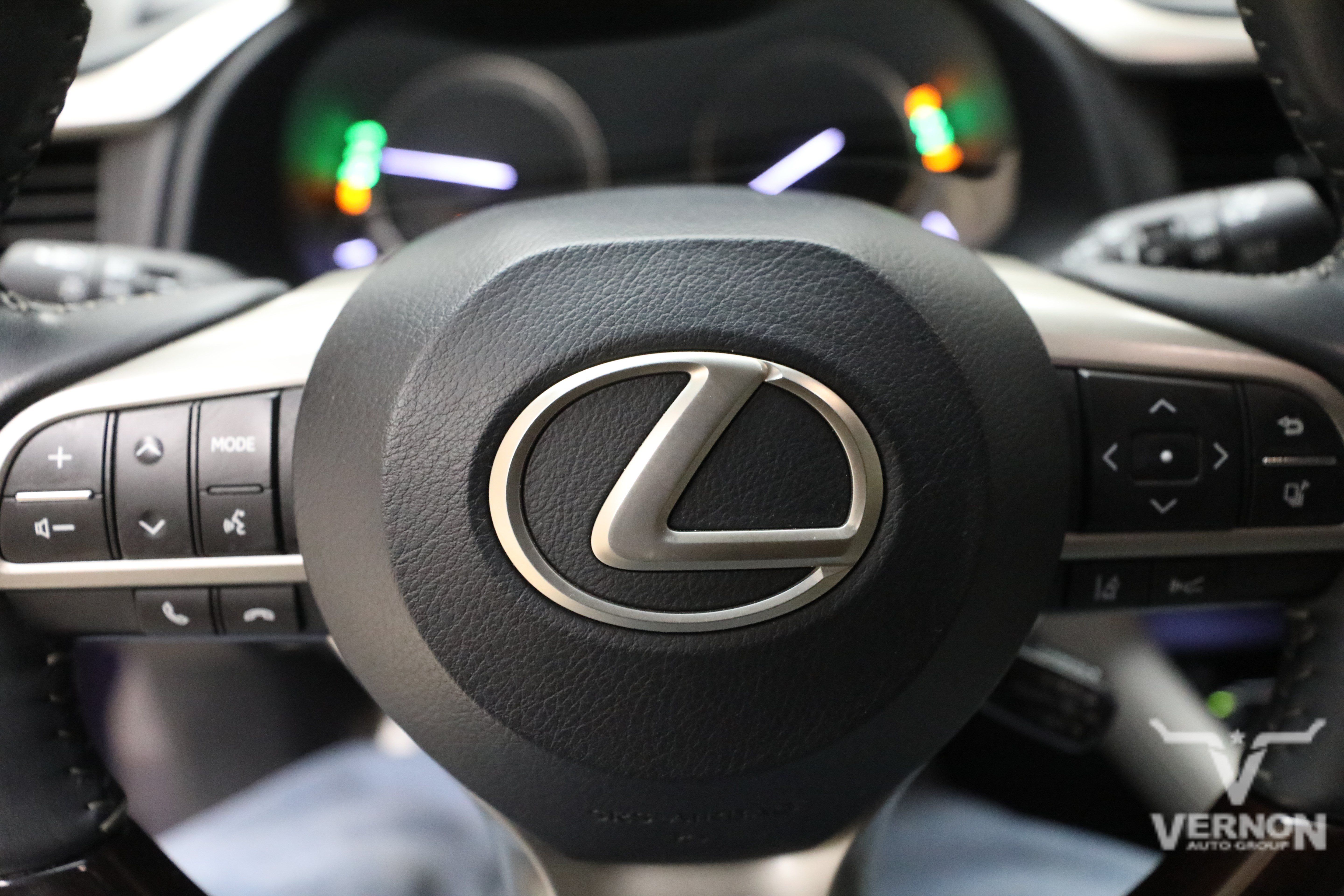 Used 2018 Lexus RX 350 FWD w/ Premium Package image 24