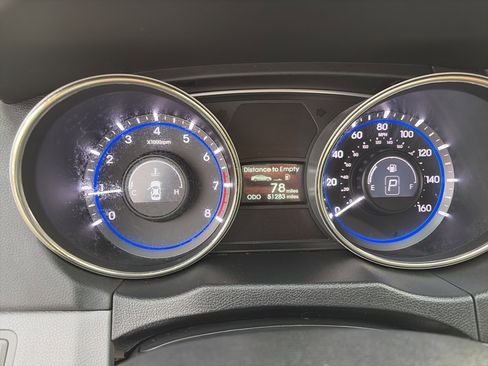 Used 2013 Hyundai Sonata Limited w/ Premium Pkg image 28