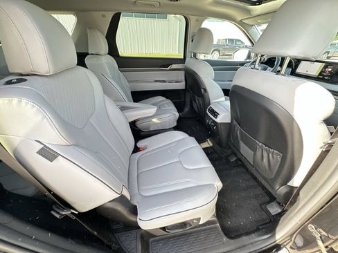 Used 2025 Hyundai Palisade SEL AWD/4WD image 28