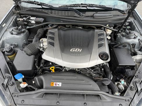Used 2016 Hyundai Genesis Coupe 3.8 RWD image 20
