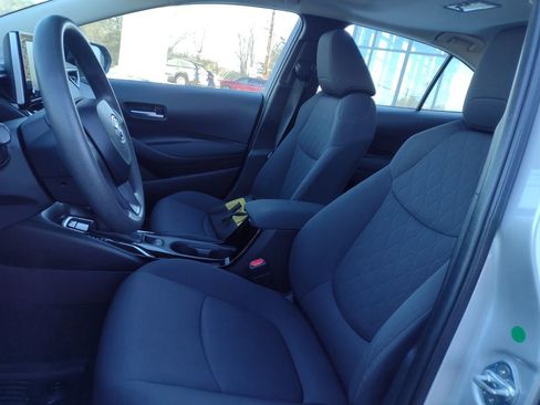 Used 2020 Toyota Corolla LE w/ LE Premium Package image 15