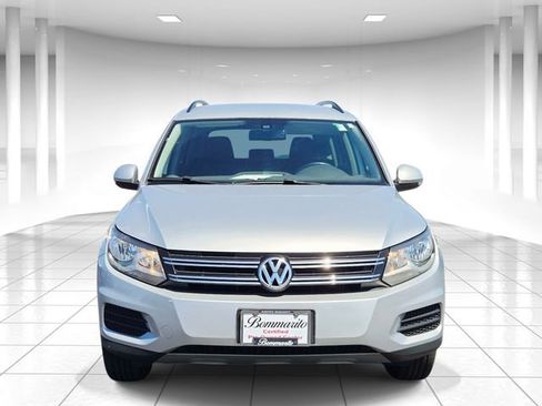 Used 2016 Volkswagen Tiguan S image 5