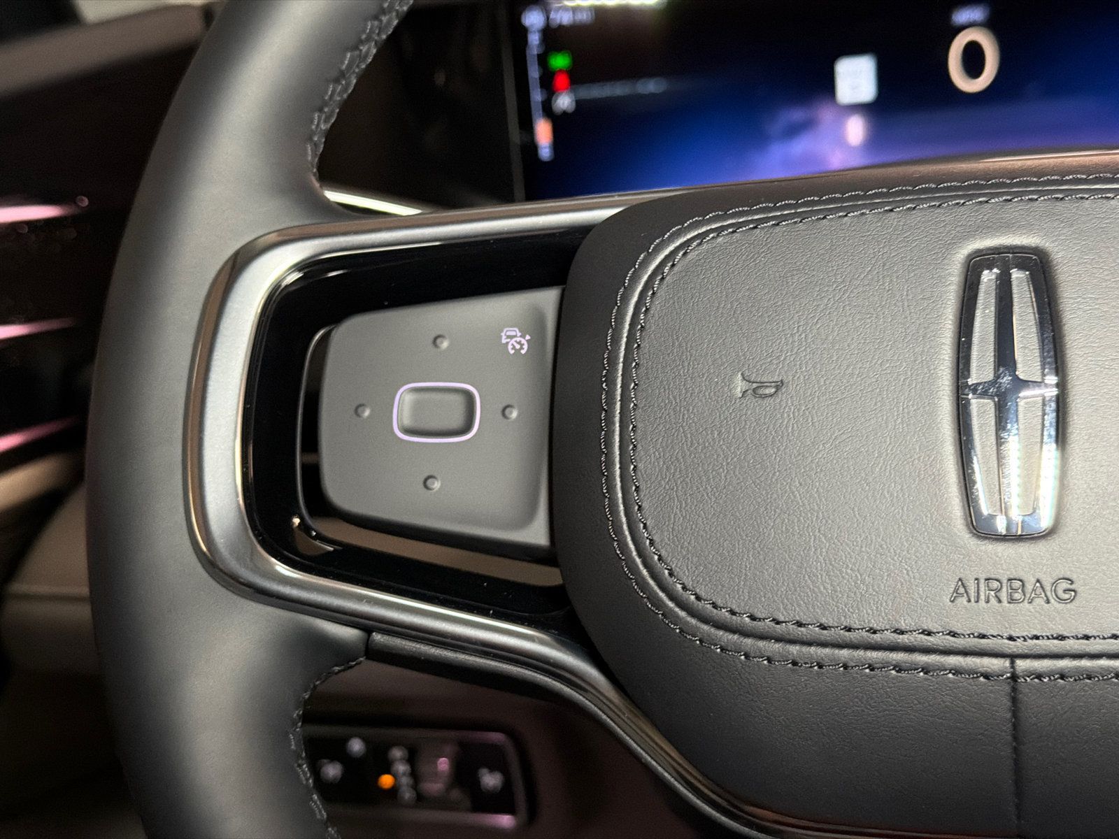 New 2026 Lincoln Nautilus Premier AWD/4WD image 22