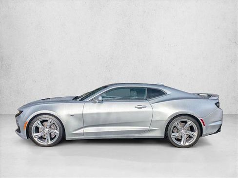 Used 2019 Chevrolet Camaro SS image 9