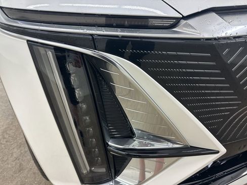 Certified 2025 Cadillac Lyriq Luxury w/ LPO, Floor Liner Package AWD/4WD image 13