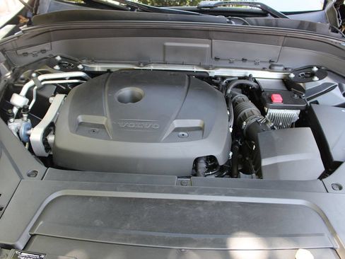 Used 2019 Volvo XC90 T6 Momentum w/ Protection Package Premier AWD/4WD image 56