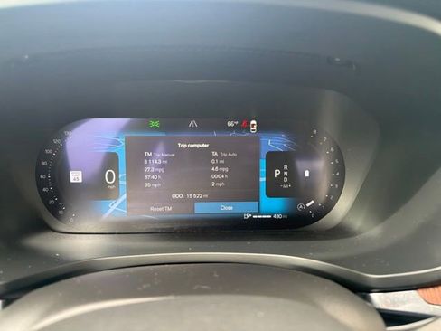 Used 2025 Volvo S60 B5 Plus AWD/4WD image 13