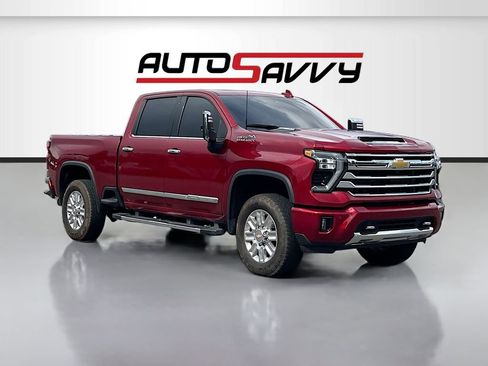 Used 2024 Chevrolet Silverado 2500 High Country w/ High Country Premium Package AWD/4WD image 1