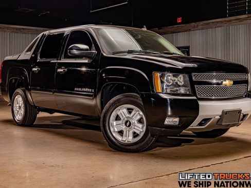 Used 2007 Chevrolet Avalanche LT w/ LT Preferred Equipment Group image 1