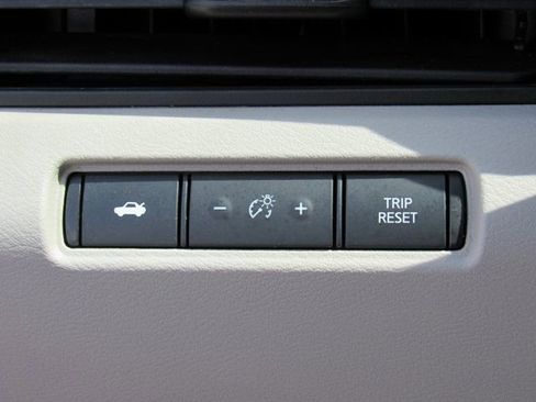 Used 2021 Nissan Altima 2.5 SV image 24