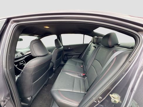 Used 2017 Honda Accord Sport Special Edition image 21