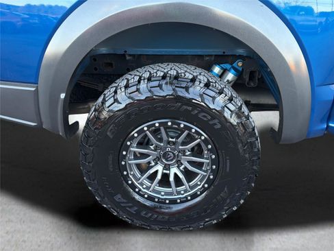 Used 2017 Ford F150 Raptor w/ Equipment Group 802A Luxury image 40