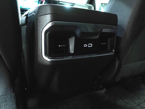 Used 2023 GMC Sierra 1500 Elevation AWD/4WD image 14