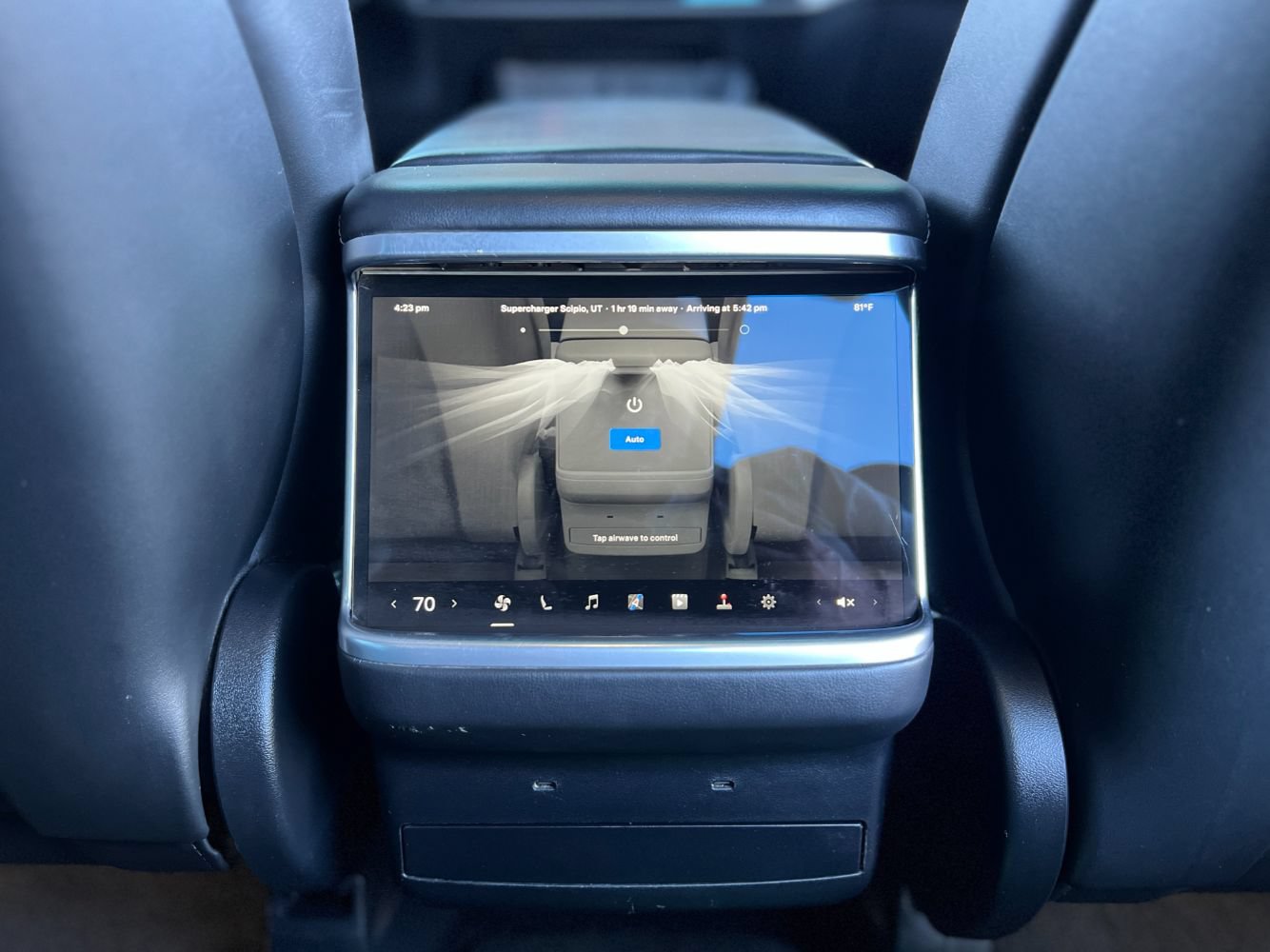 Used 2023 Tesla Model X AWD/4WD image 25