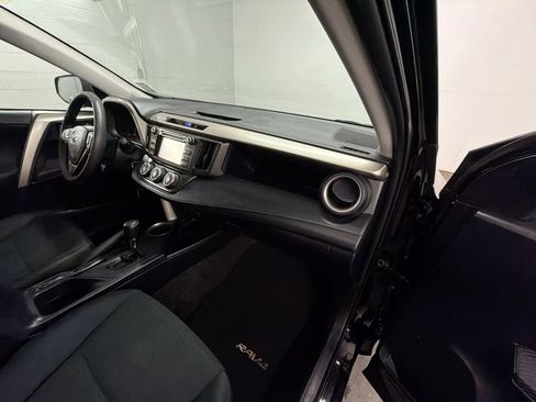 Used 2015 Toyota RAV4 LE image 25