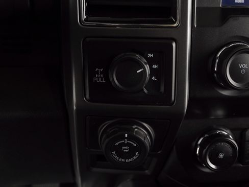 Used 2020 Ford F150 XLT w/ Equipment Group 302A Luxury image 25