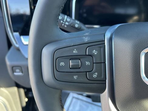 New 2026 GMC Sierra 2500 SLT w/ SLT Premium Package AWD/4WD image 32