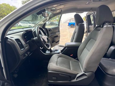 Used 2017 Chevrolet Colorado W/T w/ WT Convenience Package AWD/4WD image 16