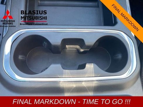 Used 2022 GMC Sierra 3500 AT4 w/ Gooseneck/5TH Wheel Package image 54