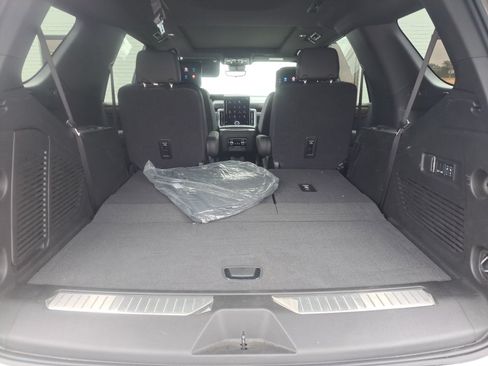 Used 2026 GMC Yukon Denali w/ Denali Reserve Package AWD/4WD image 22