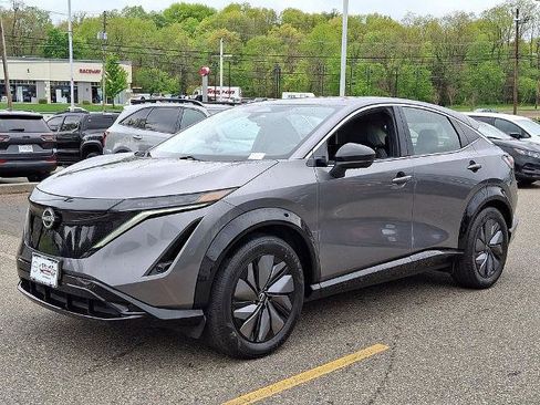 Certified 2023 Nissan Ariya FWD image 4