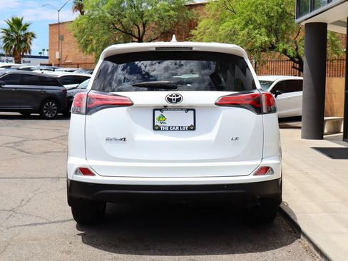 Used 2018 Toyota RAV4 LE w/ All Weather Liner Package FWD image 11