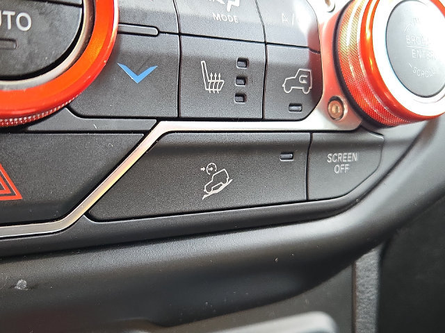 Used 2020 Jeep Wrangler Sport AWD/4WD image 16