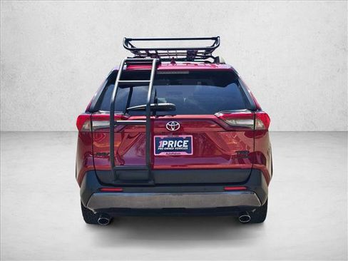 Used 2020 Toyota RAV4 TRD Off-Road AWD/4WD image 4
