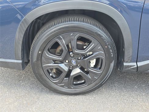 Used 2023 Subaru Ascent Onyx Edition Limited AWD/4WD image 9