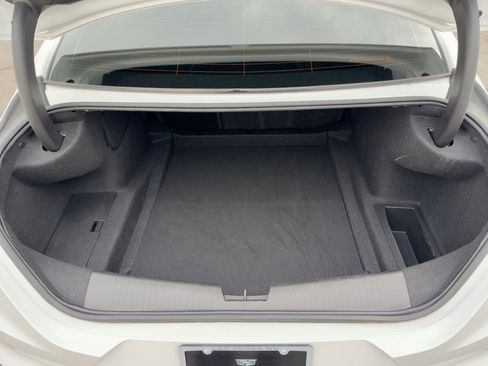 Certified 2023 Cadillac CT4 Luxury w/ Sun And Sound Package image 32