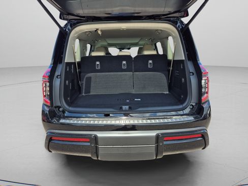 New 2026 Nissan Armada Platinum RWD image 10