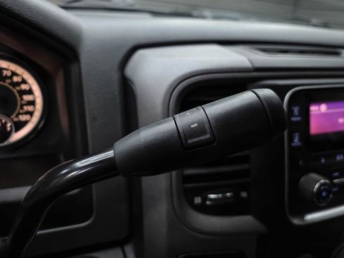 Used 2018 RAM 2500 Tradesman w/ Chrome Appearance Group AWD/4WD image 23