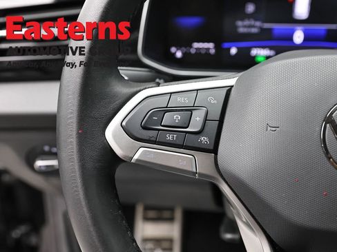 Used 2025 Volkswagen Jetta Sport FWD image 15