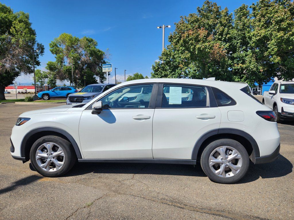 Used 2024 Honda HR-V LX image 8