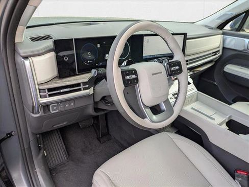 New 2025 Hyundai Santa Fe Calligraphy image 3