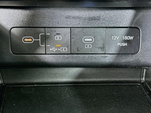 Used 2025 Hyundai Sonata SEL FWD image 26