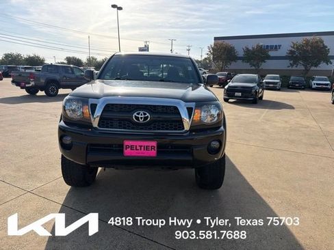 Used 2011 Toyota Tacoma 4x4 Double Cab w/ SR5 Pkg #2 image 2
