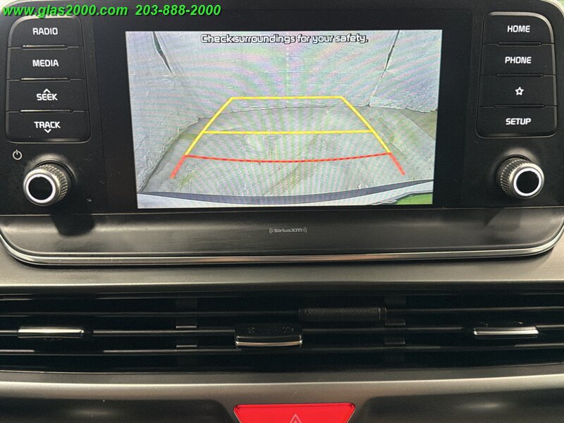 Used 2021 Kia Telluride LX AWD/4WD image 17