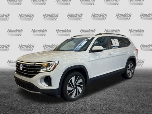 Used 2024 Volkswagen Atlas SE FWD image 6