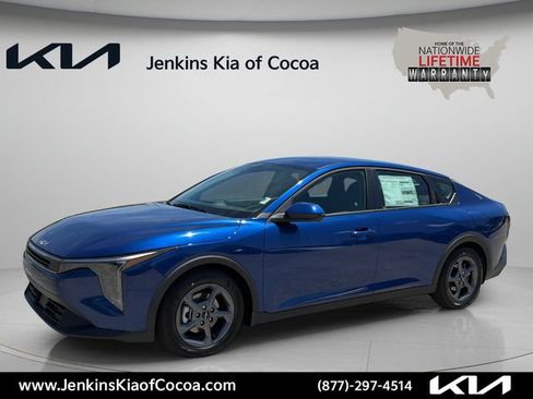 New 2026 Kia K4 FWD image 9