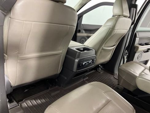 Used 2021 Ford Expedition XLT RWD image 41