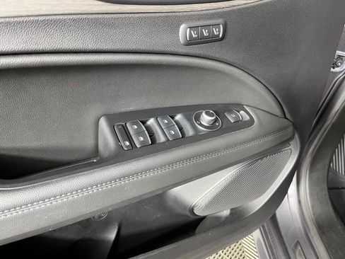 Used 2023 Alfa Romeo Stelvio Ti image 16